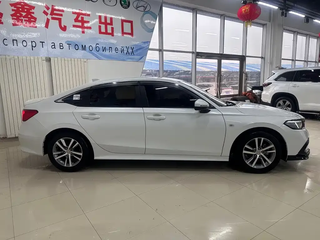 Honda Civic — фото 5