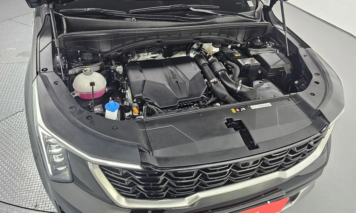 Kia Sorento — фото 8