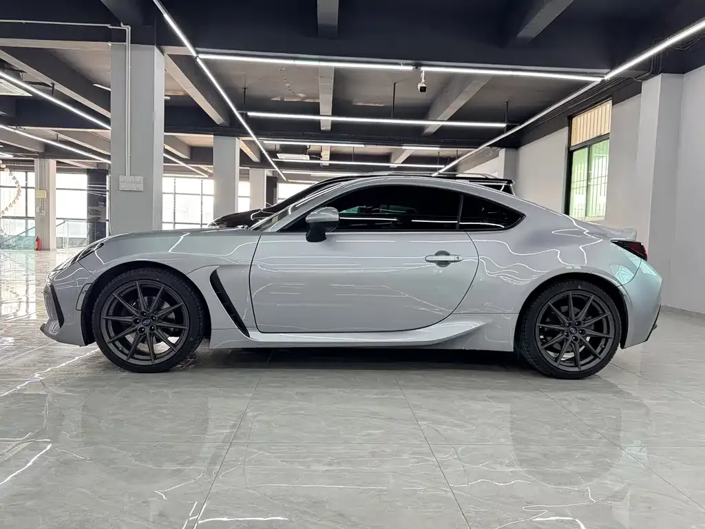 Subaru BRZ — фото 10