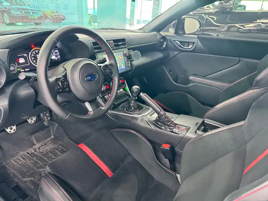 Subaru BRZ — фото 4