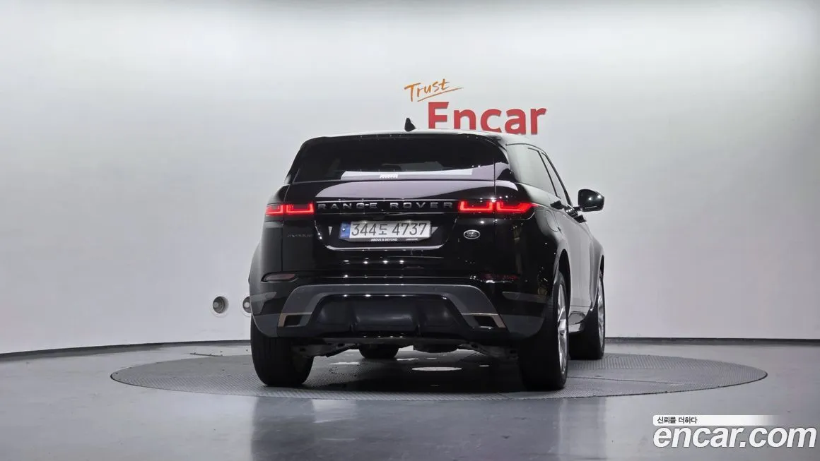 Land Rover Range Rover Evoque — фото 4