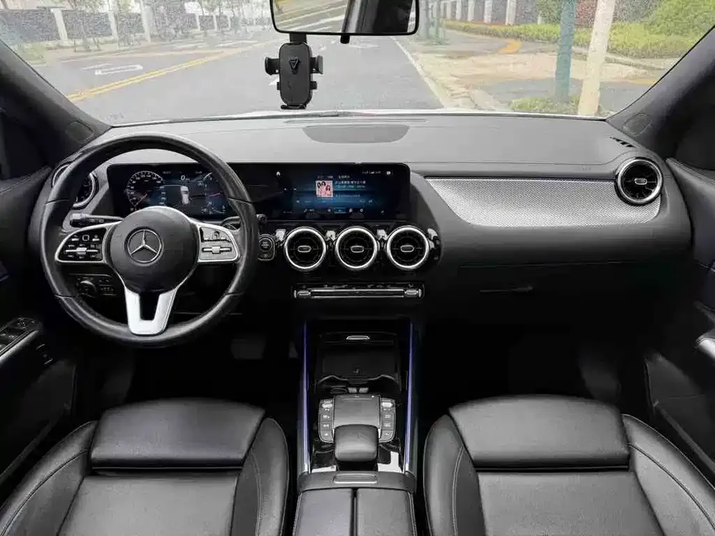 Mercedes-Benz GLA — фото 5