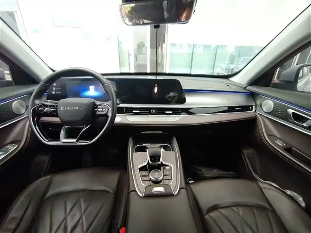 Chery Tiggo 8 PRO — фото 2