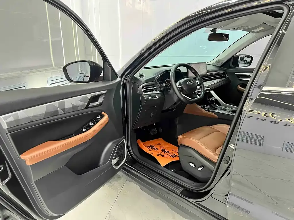 Geely Vision X6 — фото 8