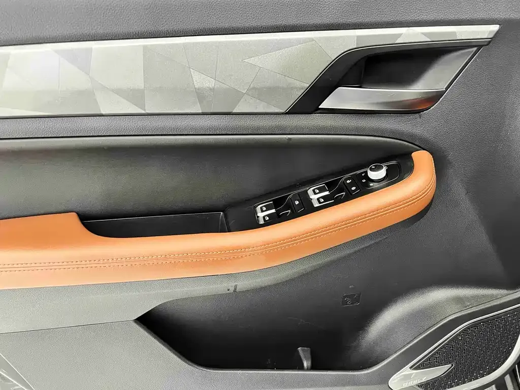 Geely Vision X6 — фото 4