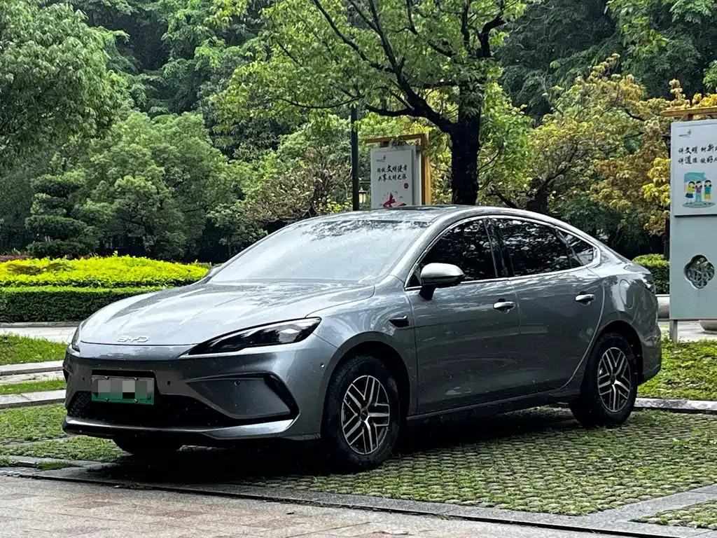 BYD Seal 05 DM-i — фото 1