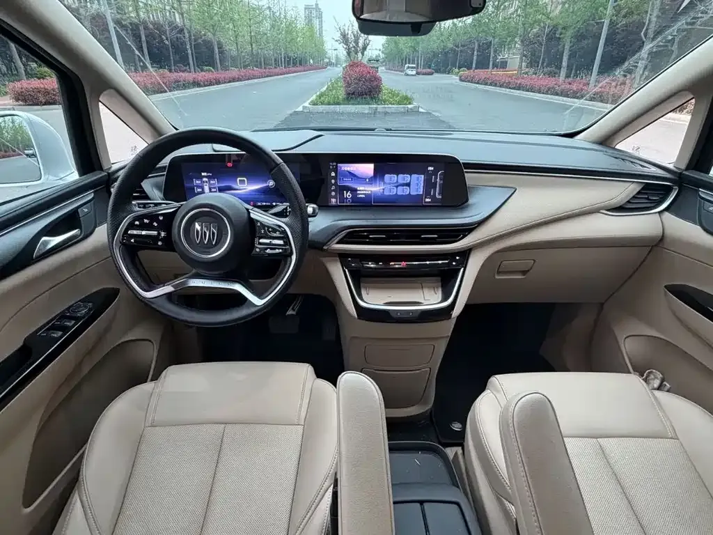 Buick GL8 Hybrid — фото 5