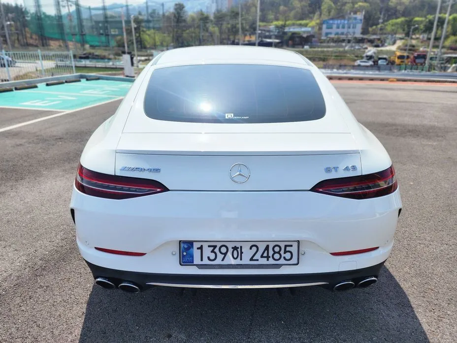 Mercedes-Benz AMG GT — фото 6