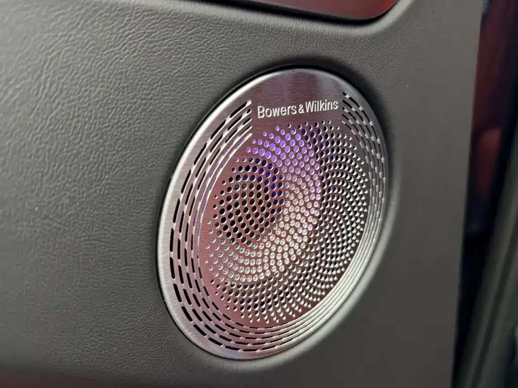 BMW XM — фото 2