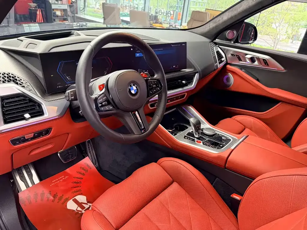 BMW XM — фото 10