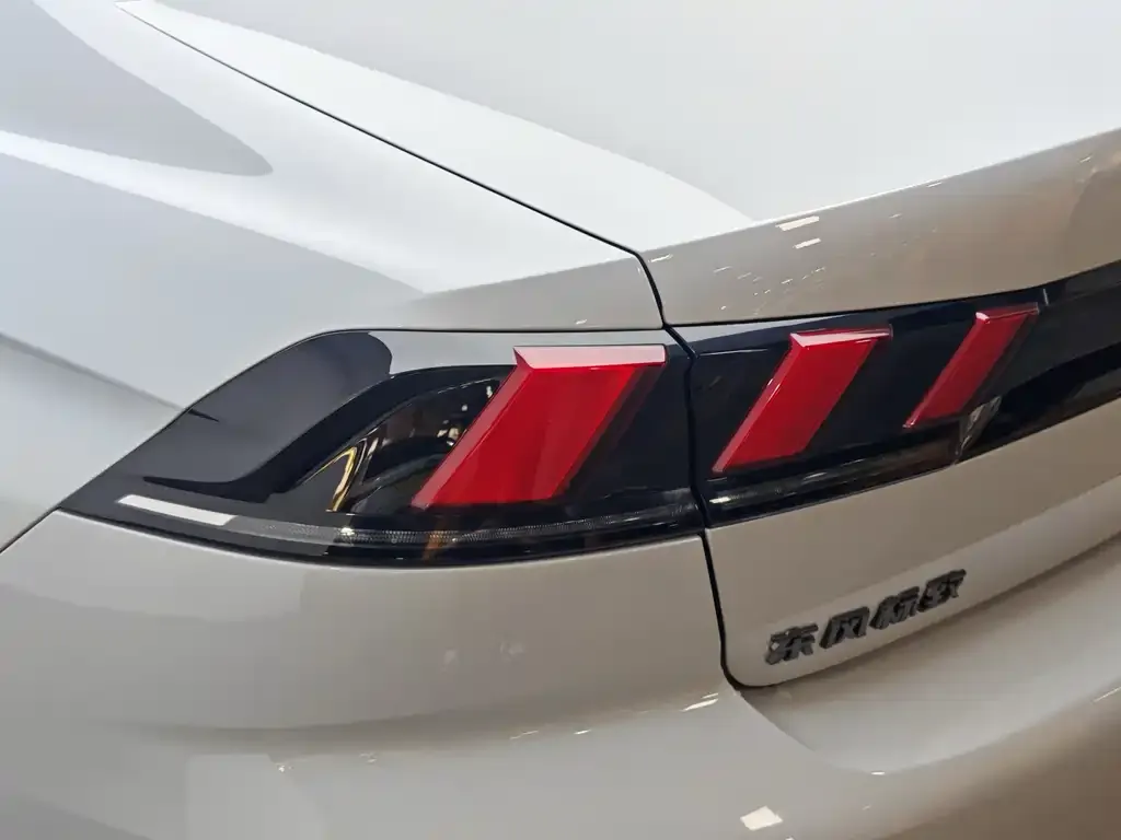Peugeot 508 — фото 6