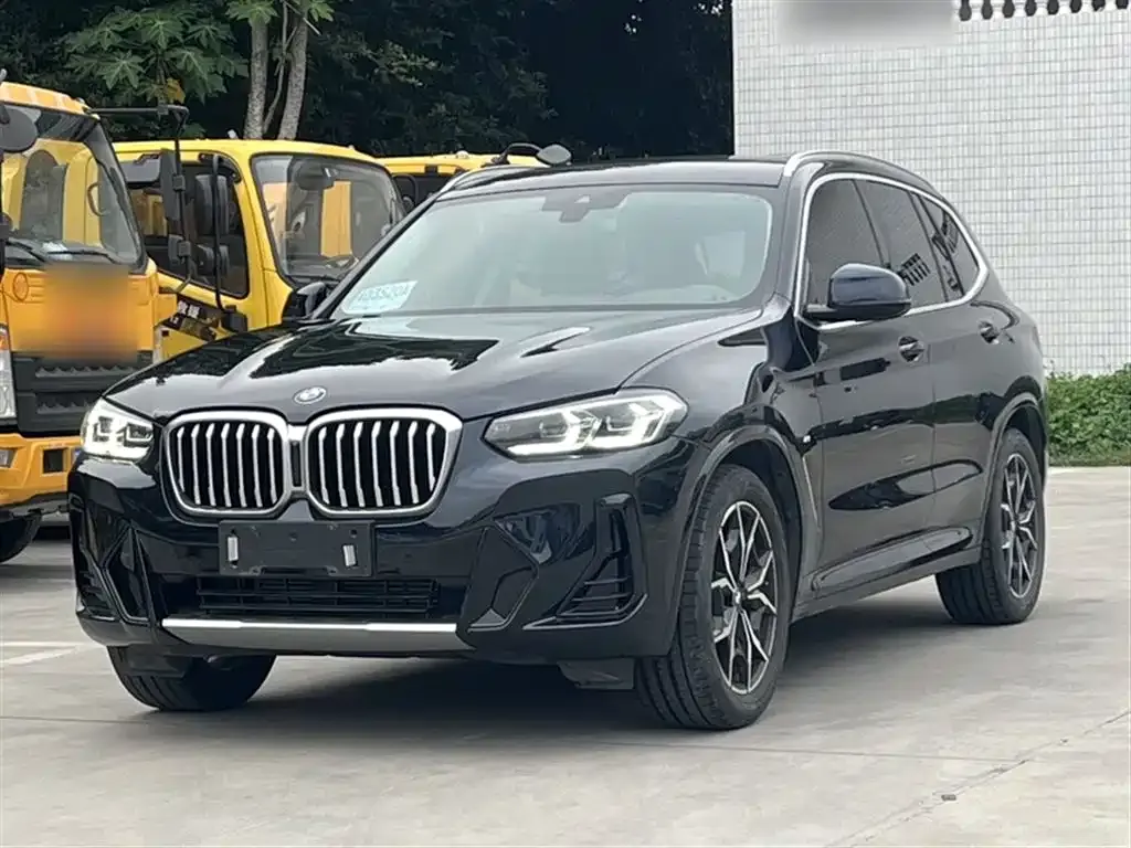 BMW X3 — фото 9