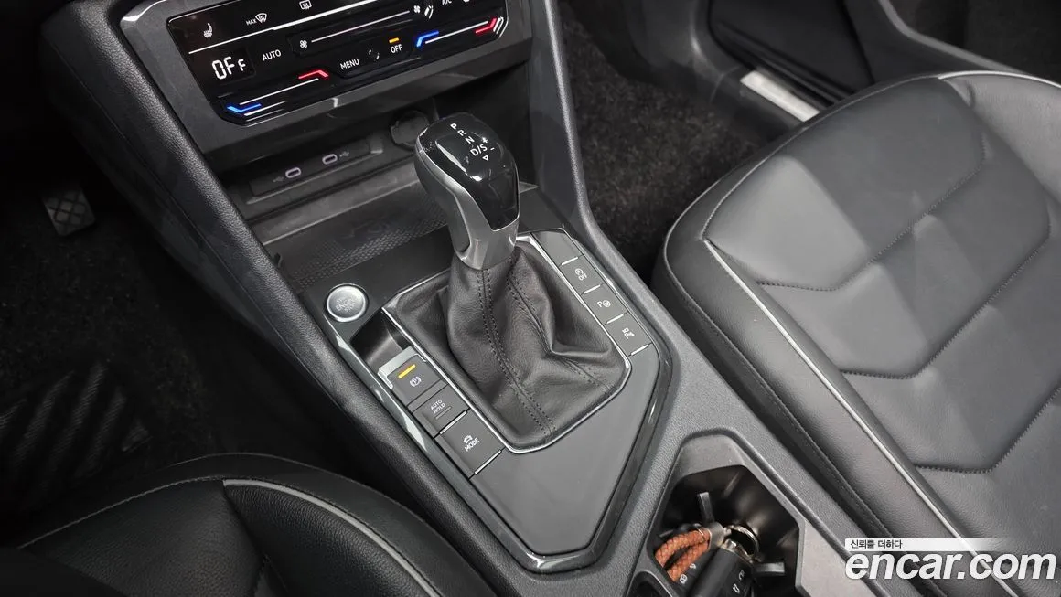Volkswagen Tiguan — фото 8