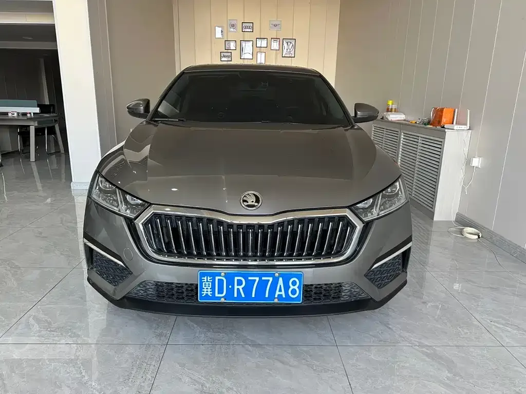 Skoda Octavia — фото 4