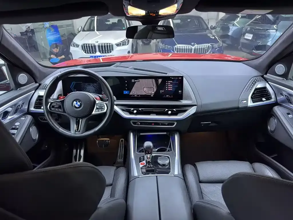 BMW XM — фото 4