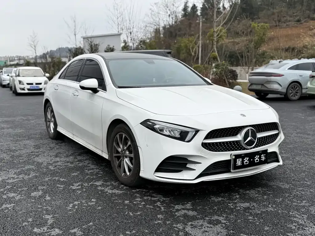 Mercedes-Benz A-Class — фото 8