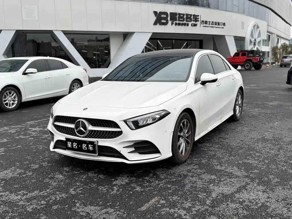 Mercedes-Benz A-Class — фото 9