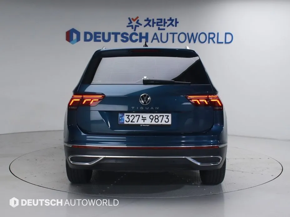 Volkswagen Tiguan — фото 10