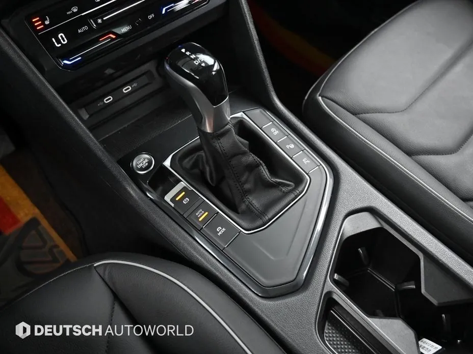 Volkswagen Tiguan — фото 7