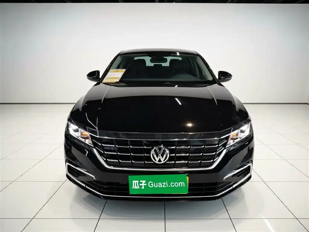 Volkswagen Passat New Energy — фото 7