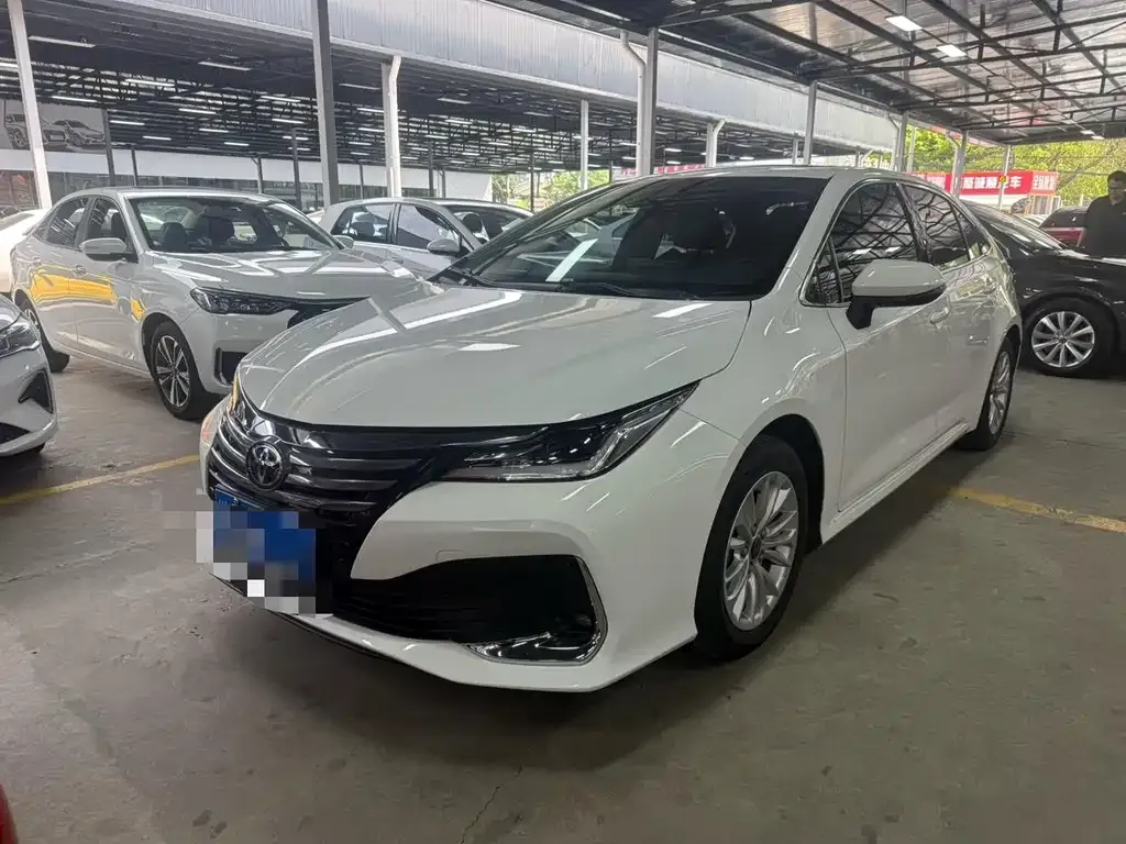 Toyota Allion — фото 1