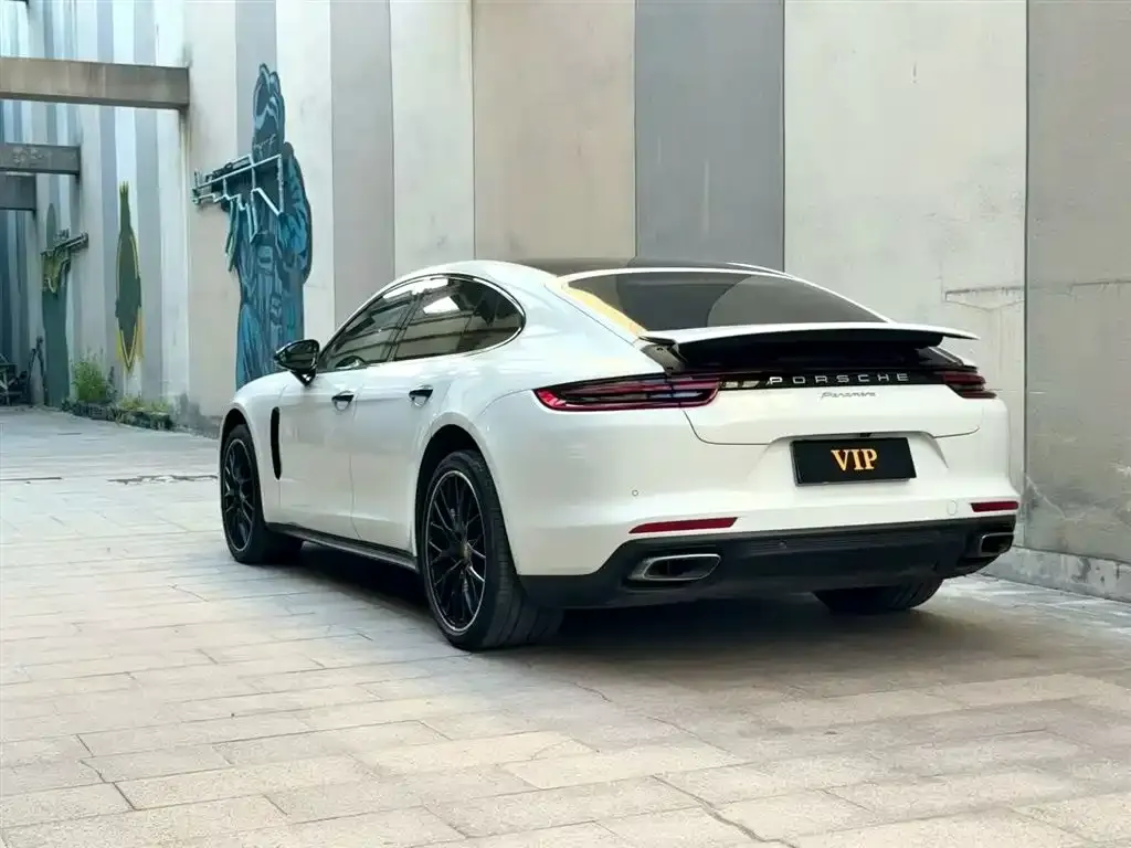 Porsche Panamera — фото 7