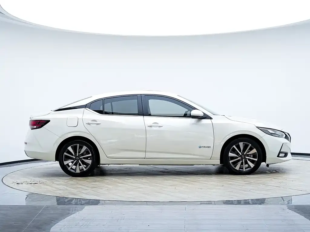 Nissan Sylphy — фото 6