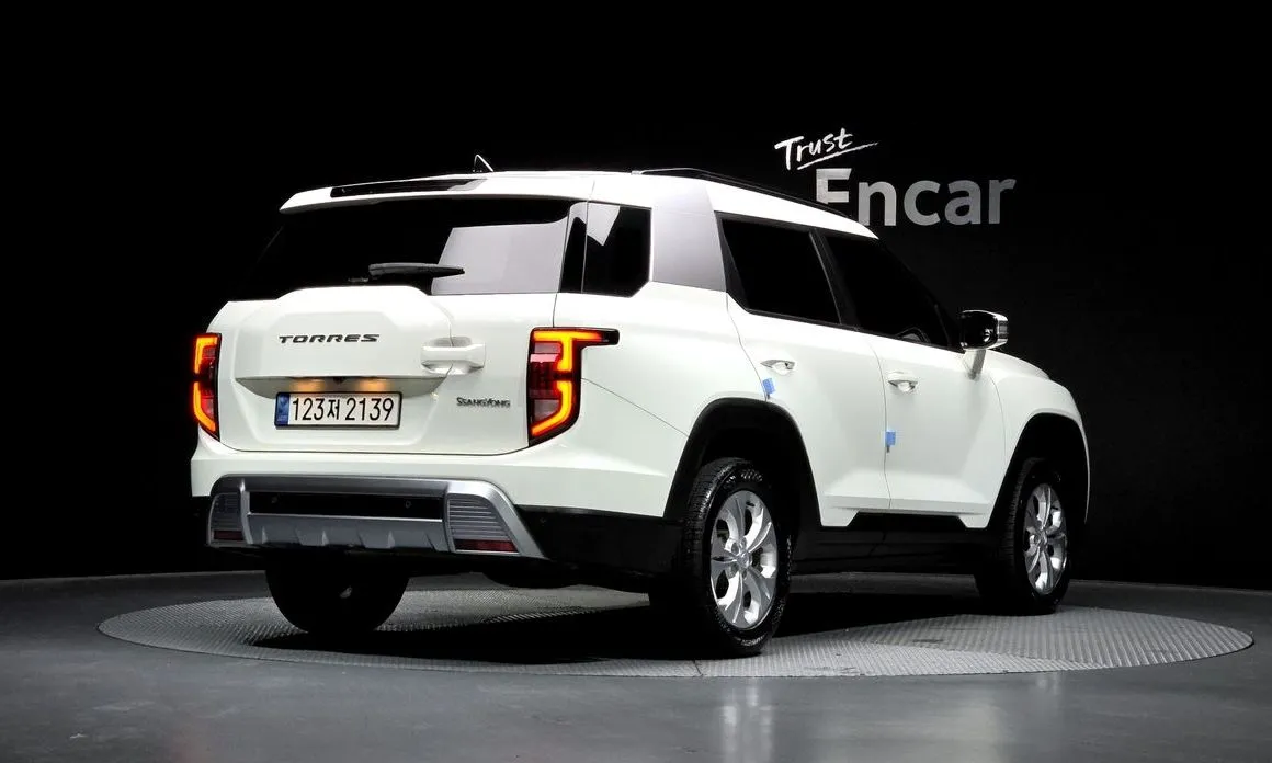 KG Mobility (Ssangyong) Torres — фото 3