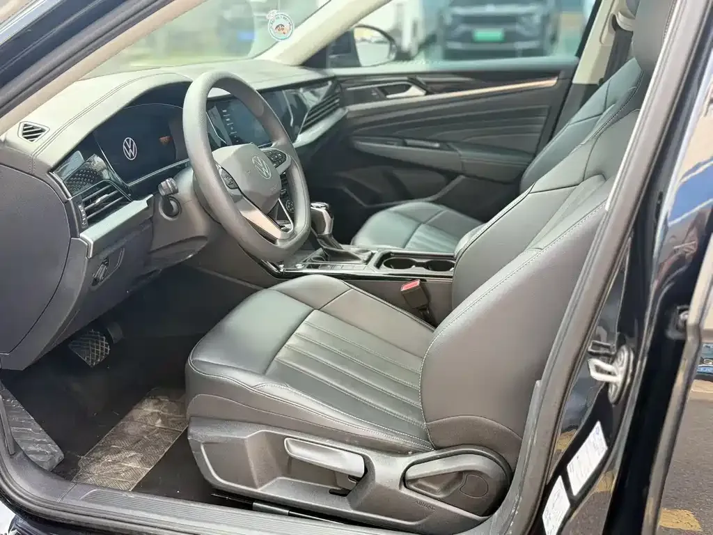 Volkswagen Passat — фото 7