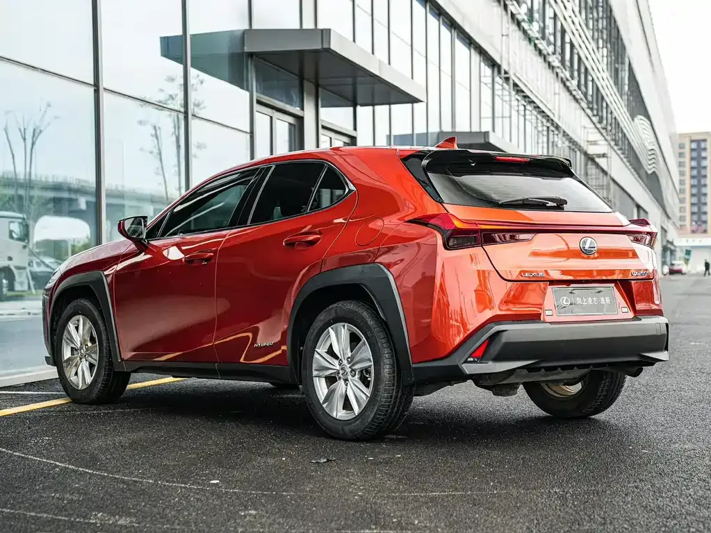 Lexus UX — фото 8