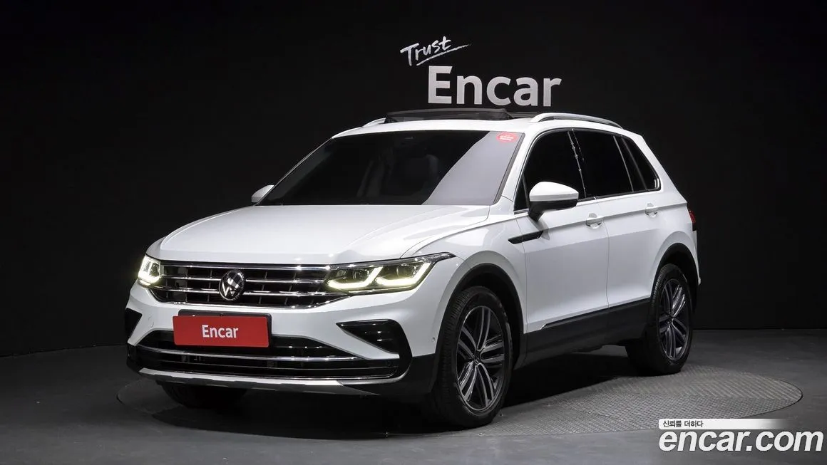 Volkswagen Tiguan — фото 1