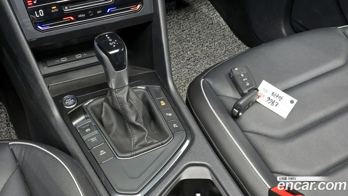 Volkswagen Tiguan — фото 10