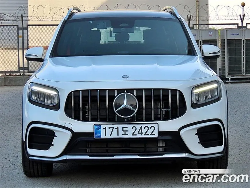 Mercedes-Benz GLB-Class — фото 1