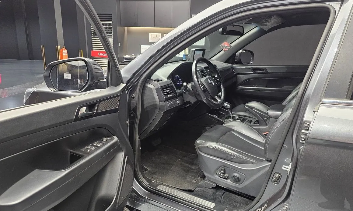 KG Mobility (Ssangyong) Rexton — фото 8