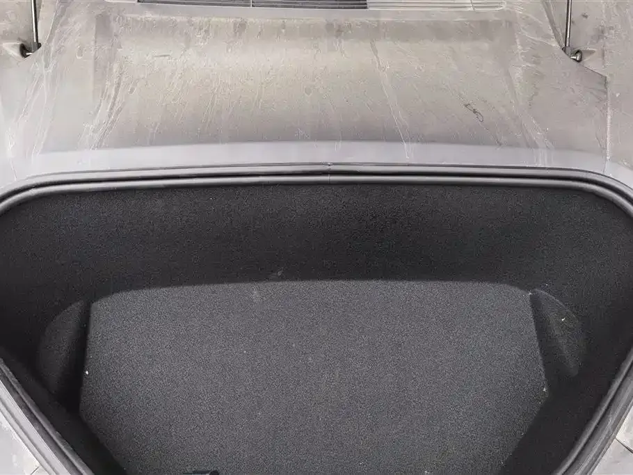 Tesla Model S — фото 10