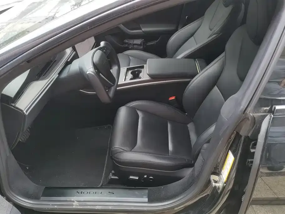 Tesla Model S — фото 3