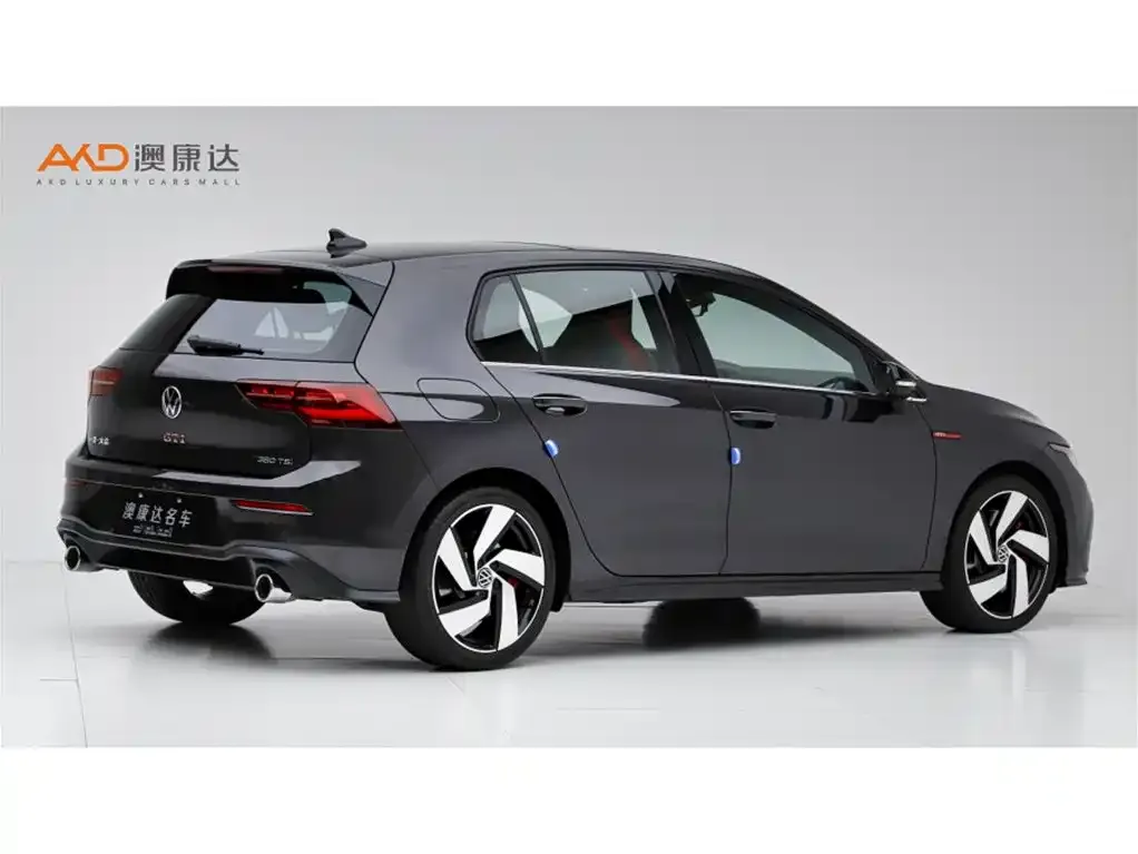Volkswagen Golf GTI — фото 5