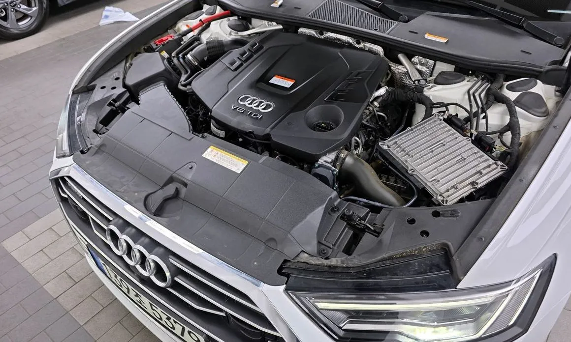 Audi A6 — фото 8