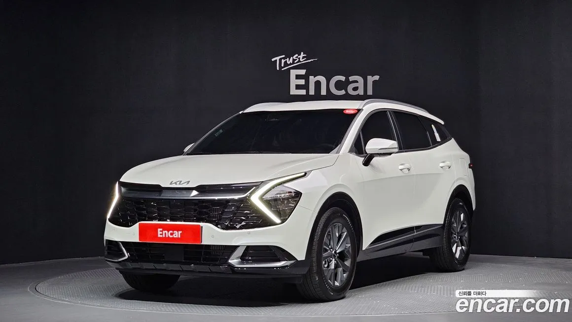 Kia Sportage — фото 1