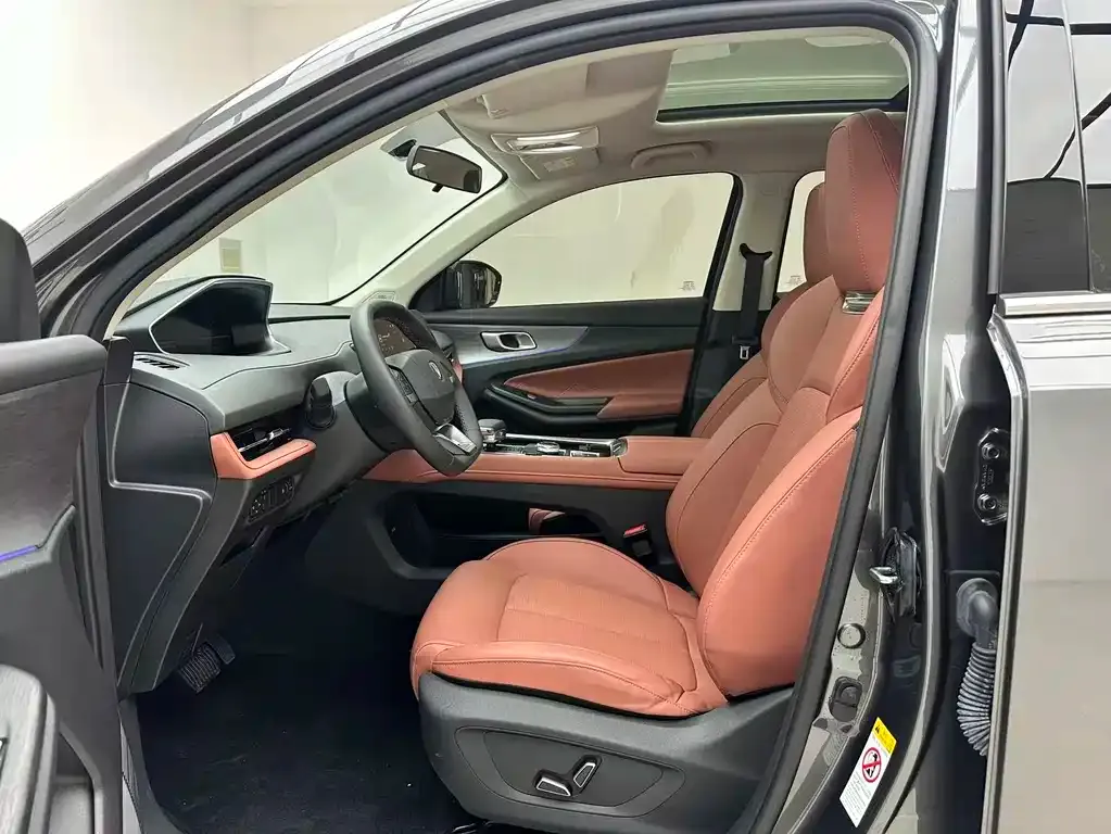 Changan CS55PLUS — фото 10