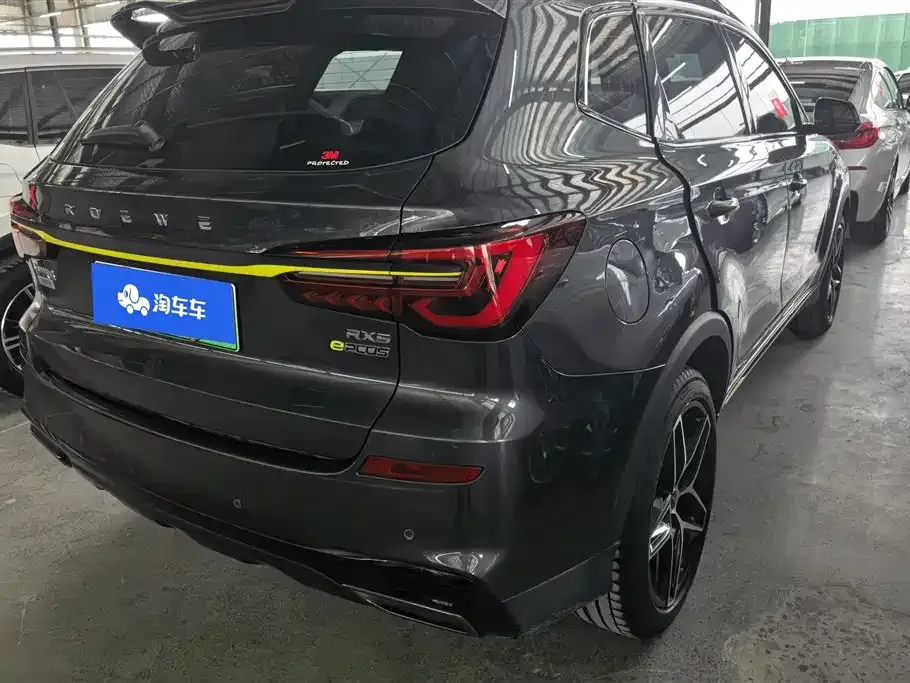 Roewe RX5 New Energy — фото 8