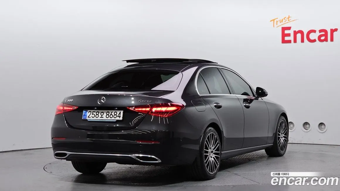 Mercedes-Benz C-Class — фото 2
