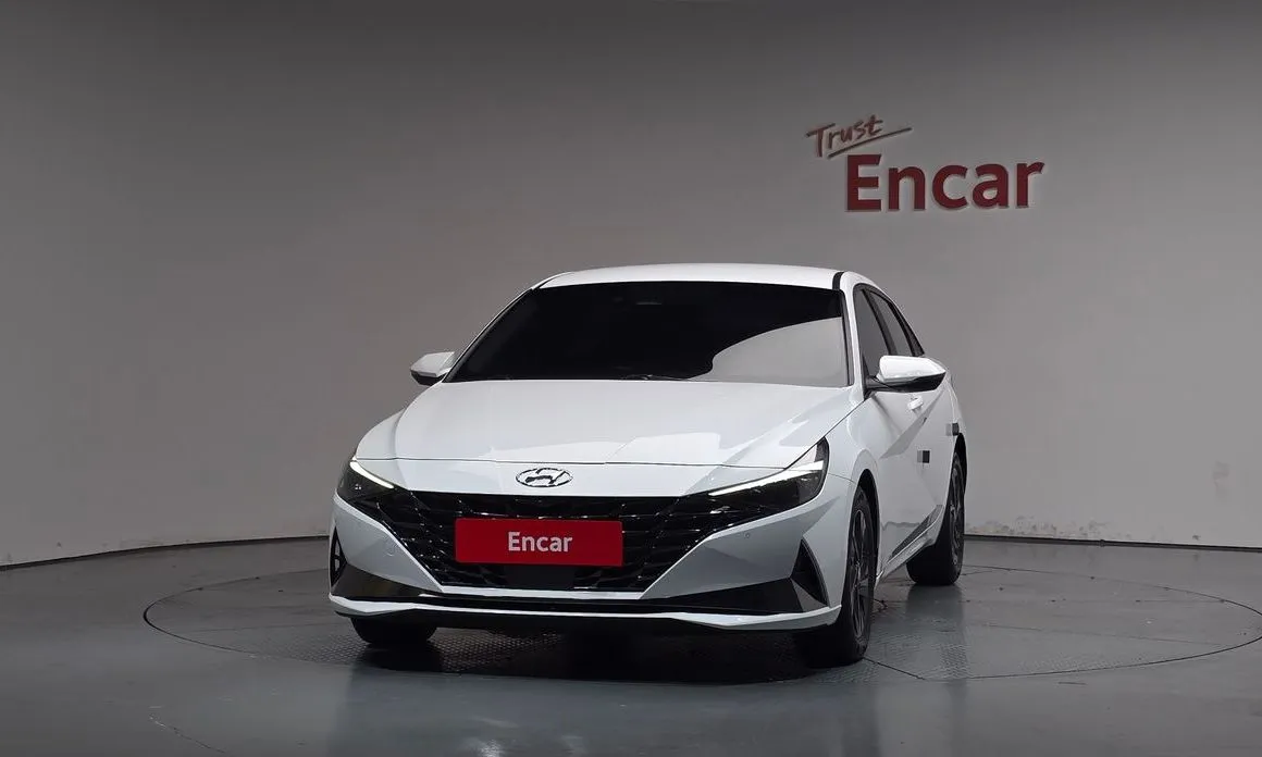 Hyundai AVANTE — фото 5