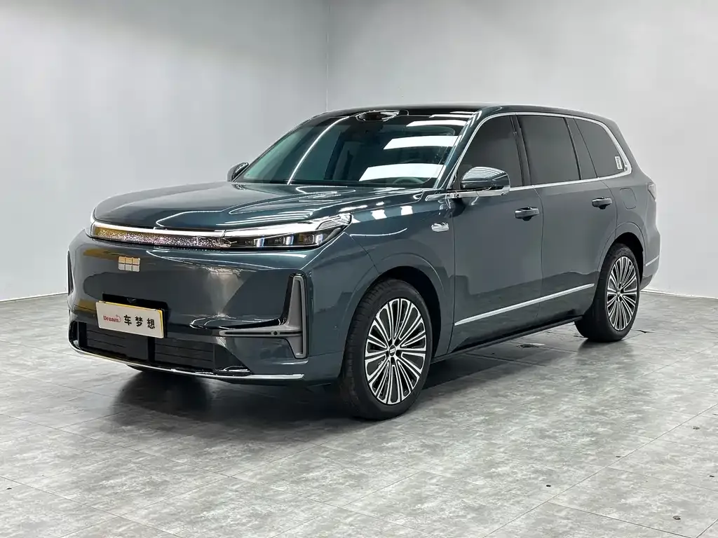 Geely Galaxy M9 — фото 1