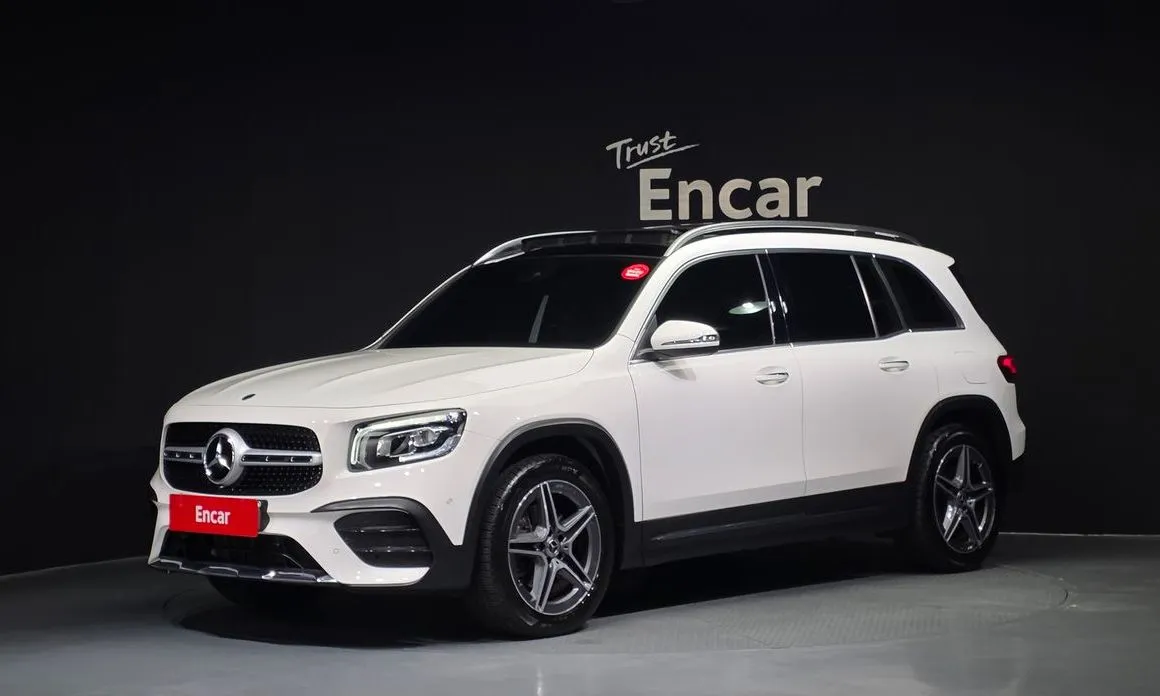 Mercedes-Benz GLB-Class — фото 1
