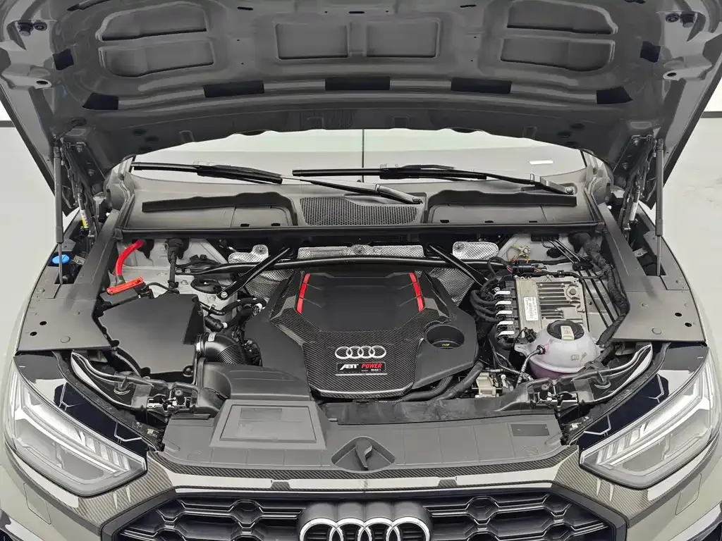 Audi SQ5 — фото 6