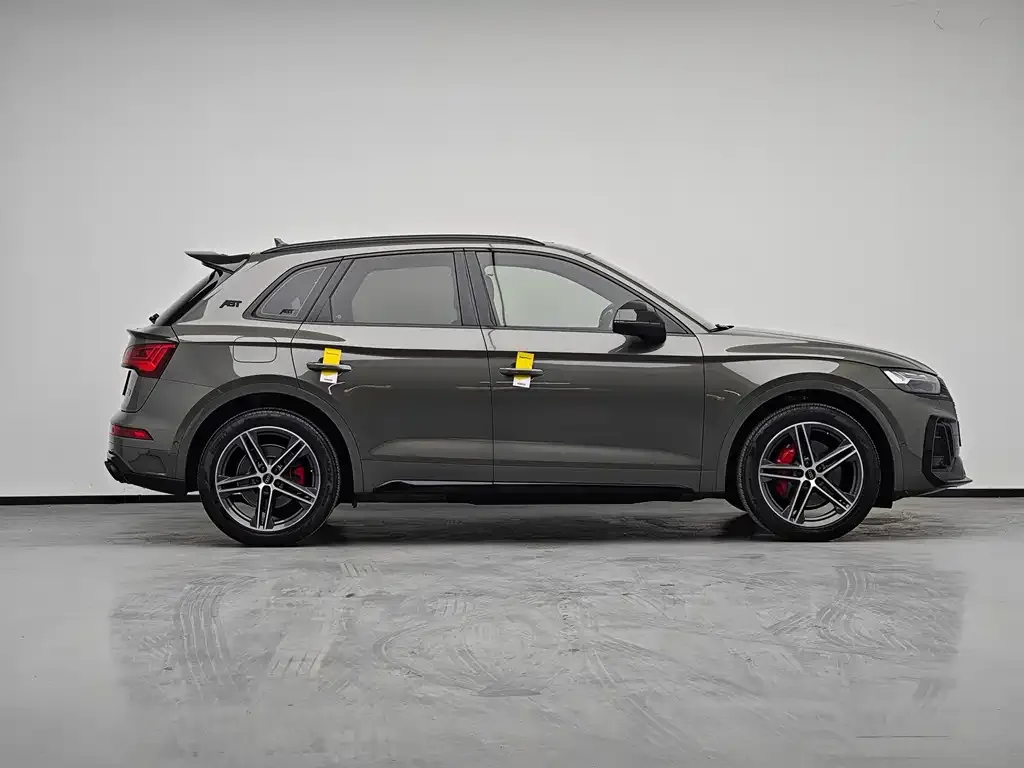 Audi SQ5 — фото 4