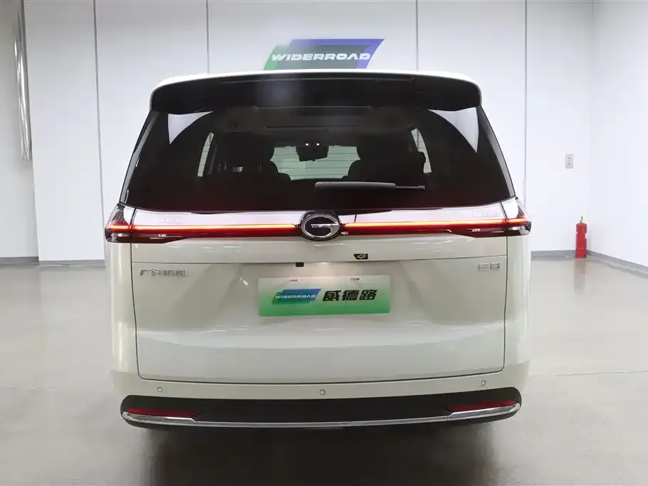 GAC Motor Trumpchi E8 — фото 8