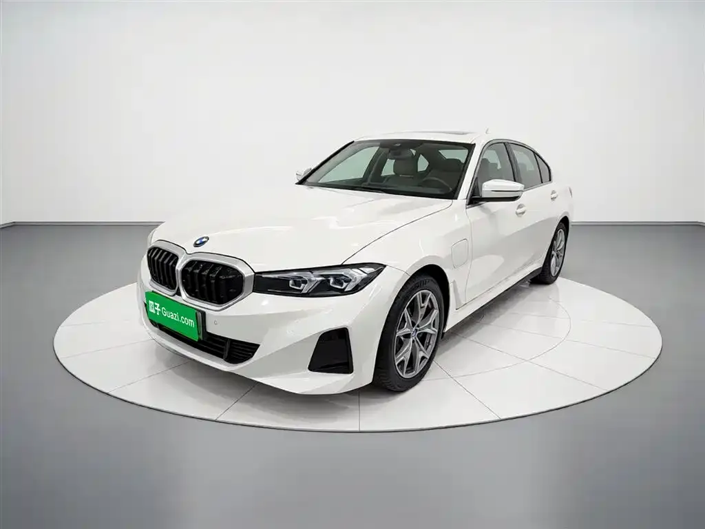 BMW i3 — фото 5