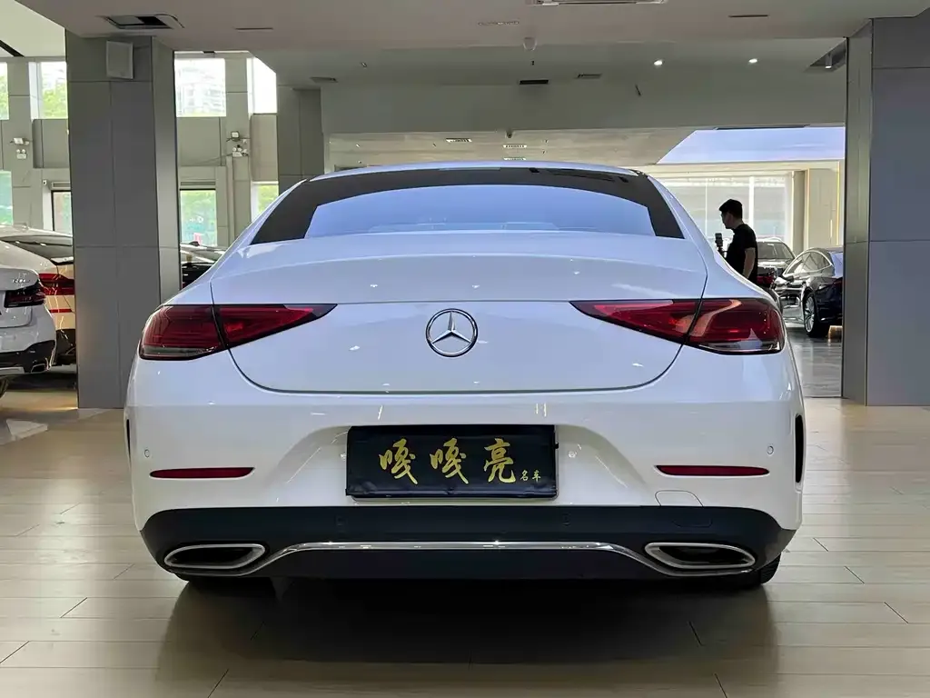 Mercedes-Benz CLS — фото 3